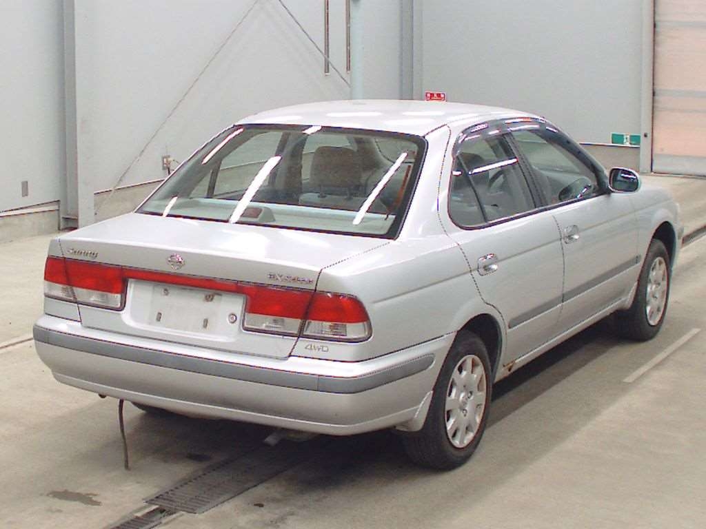 NISSAN SUNNY