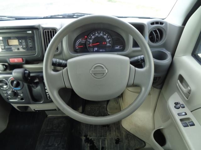 NISSAN NV100 CLIPPER