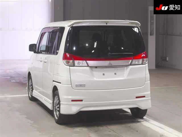MITSUBISHI DELICA D:2