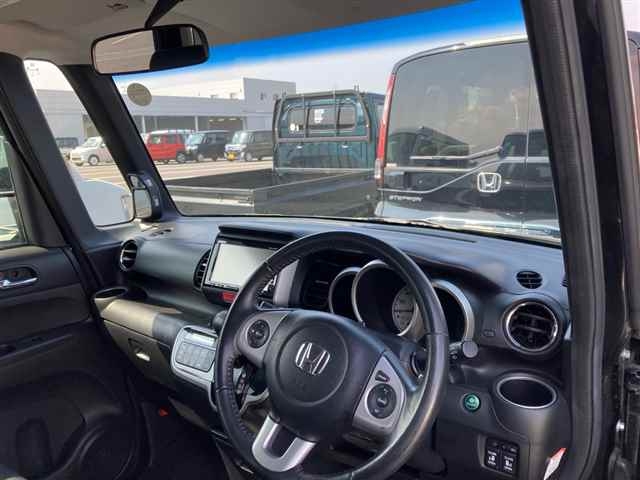 HONDA N-BOX+