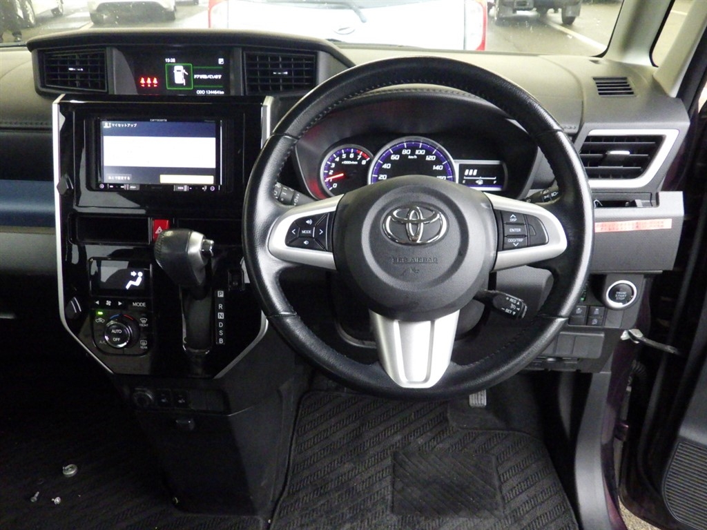 TOYOTA TANK
