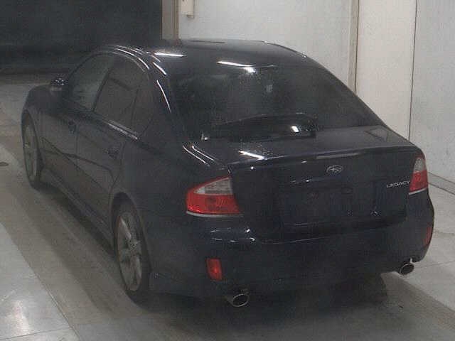 SUBARU LEGACY B4