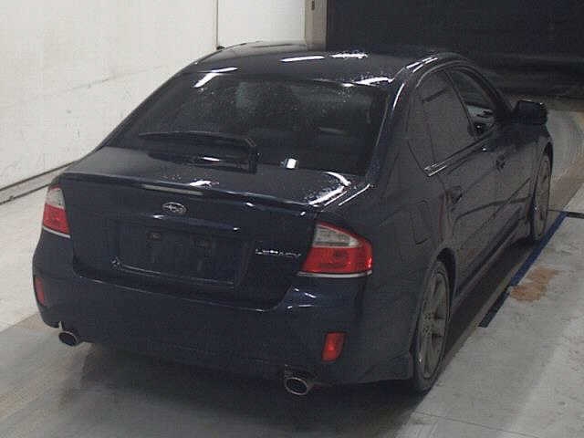 SUBARU LEGACY B4