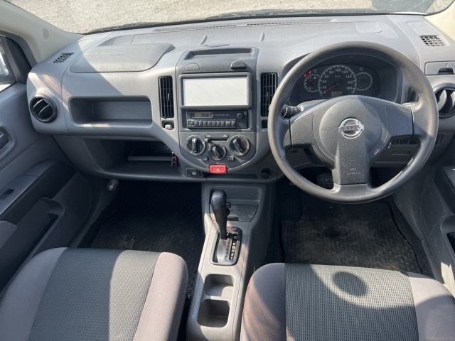 NISSAN AD