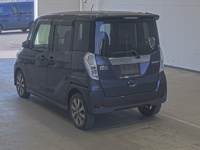 MITSUBISHI EK SPACE