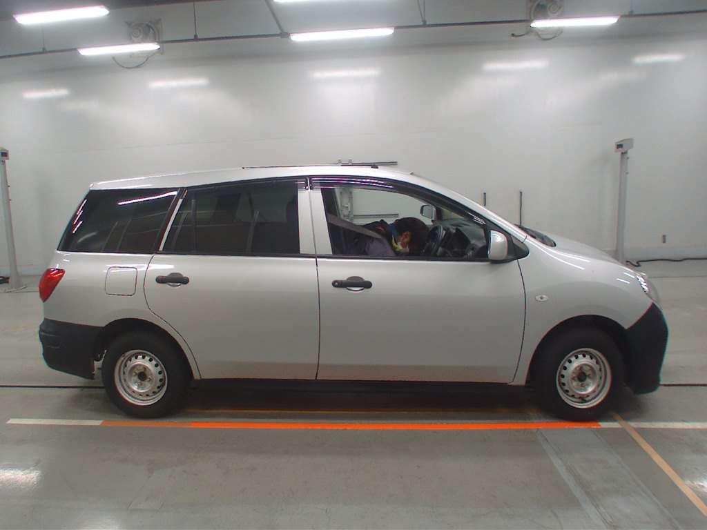 NISSAN AD