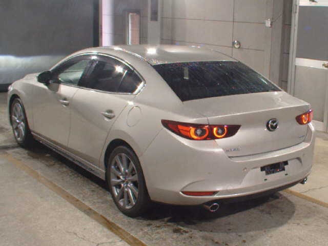 MAZDA MAZDA3