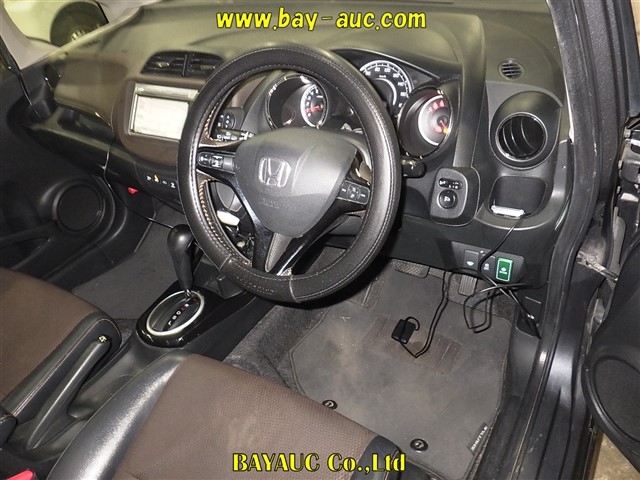 HONDA FIT SHUTTLE