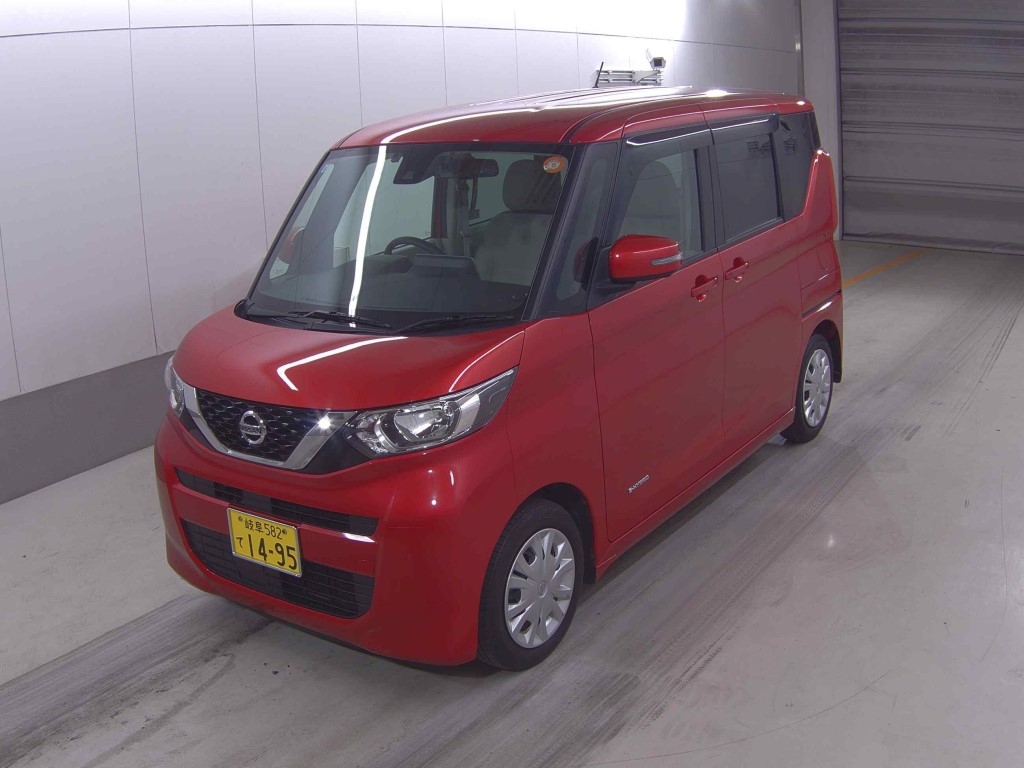 NISSAN ROOX