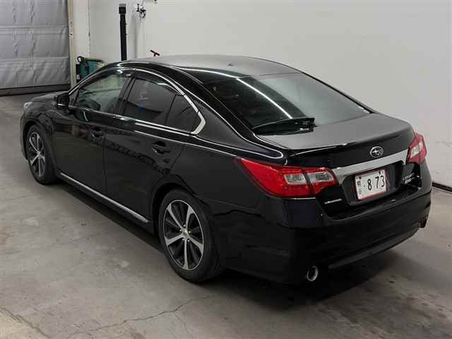 SUBARU LEGACY B4