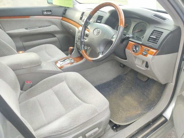 TOYOTA MARK II