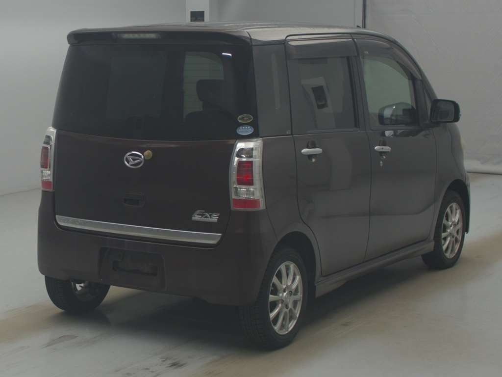DAIHATSU TANTO EXE