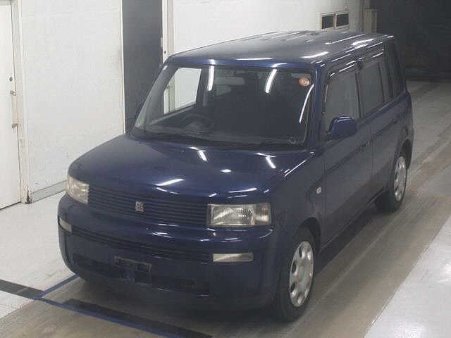 TOYOTA BB