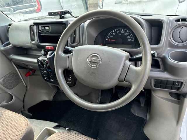 NISSAN NV100 CLIPPER