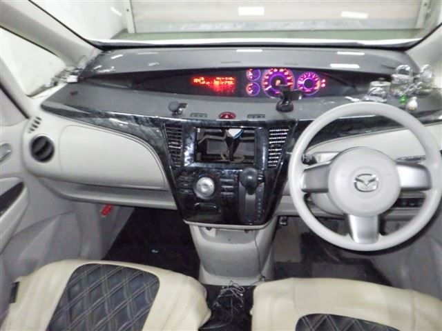MAZDA BIANTE