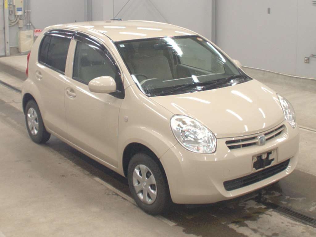 TOYOTA PASSO