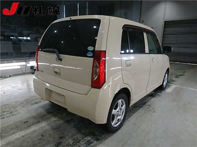 NISSAN PINO