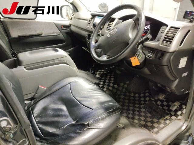 TOYOTA REGIUS ACE