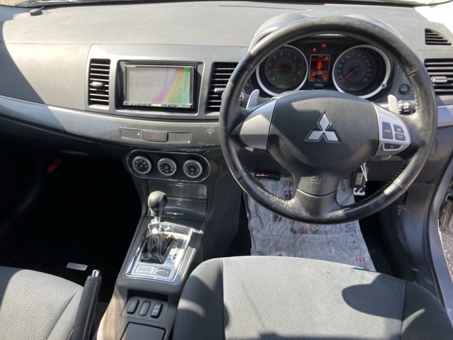 MITSUBISHI GALANT FORTIS