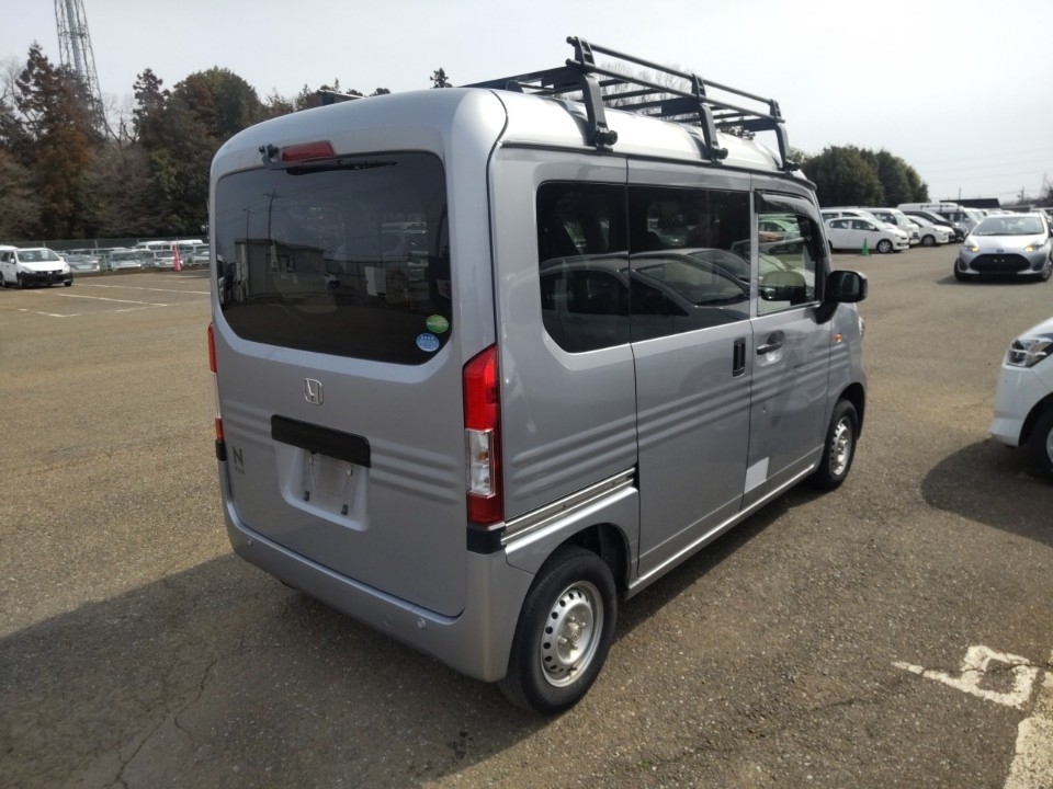 HONDA N-VAN