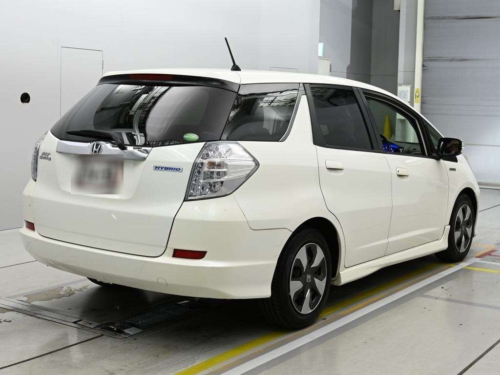 HONDA FIT SHUTTLE