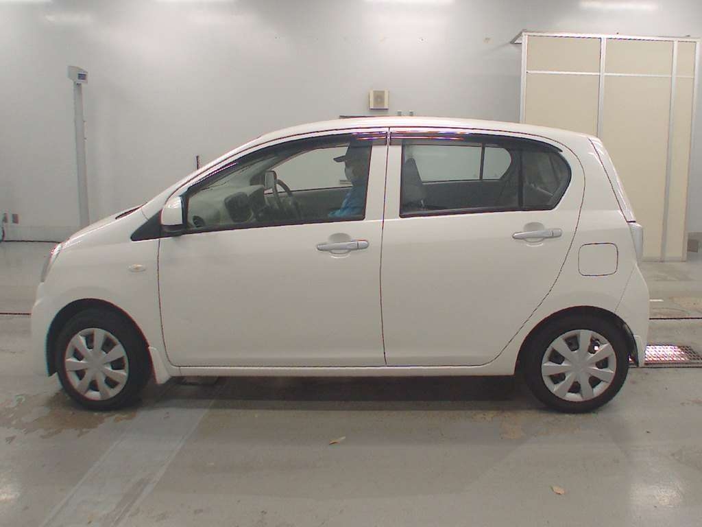 SUBARU PLEO PLUS