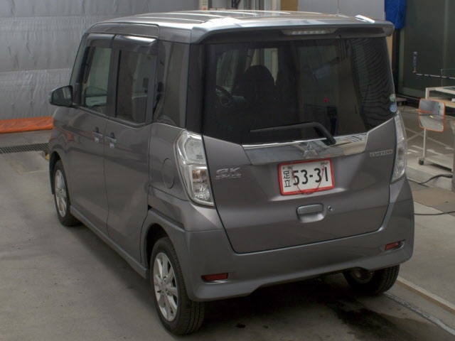 MITSUBISHI EK SPACE