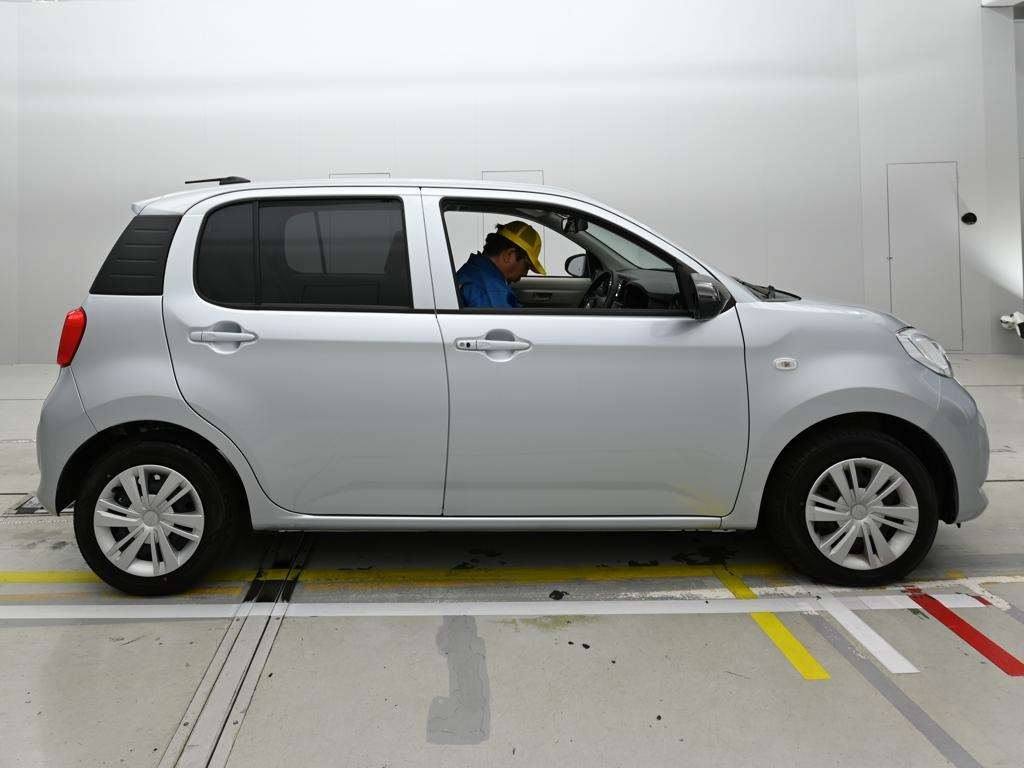 DAIHATSU BOON