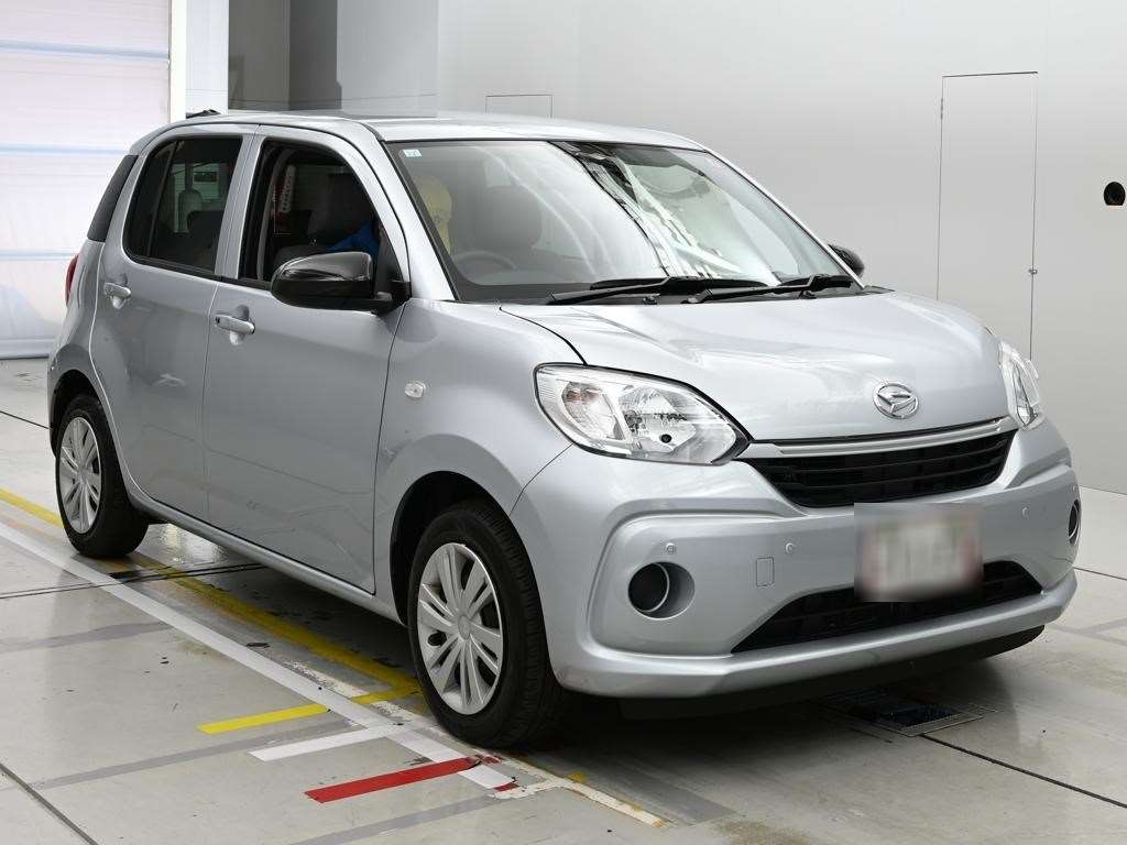 DAIHATSU BOON