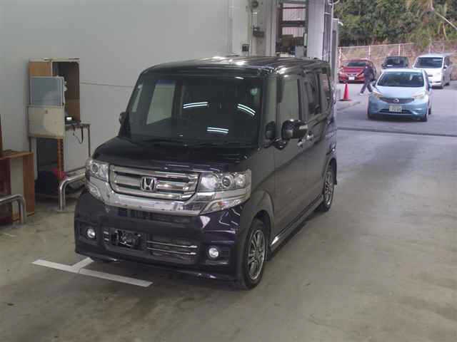 HONDA N-BOX+