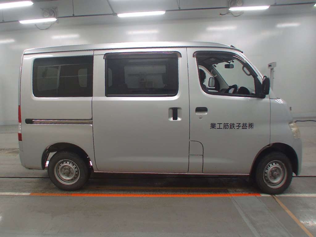 TOYOTA LITE ACE
