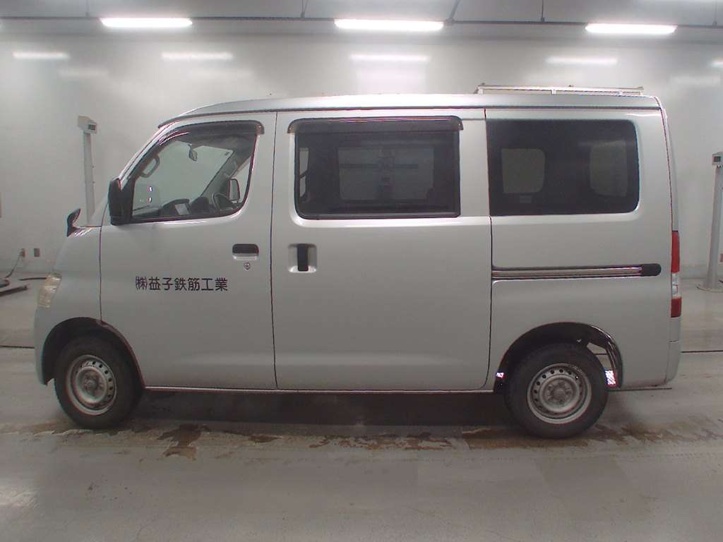 TOYOTA LITE ACE