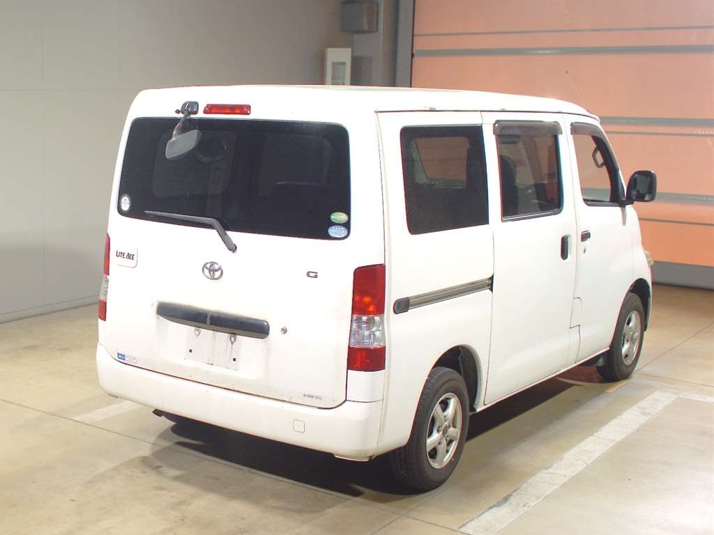 TOYOTA LITE ACE