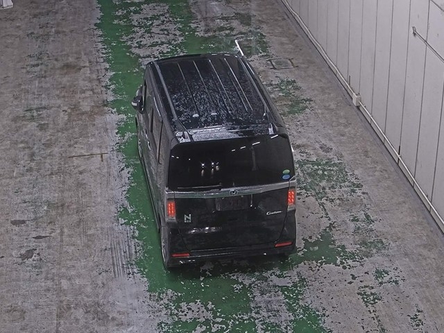 HONDA N-BOX+