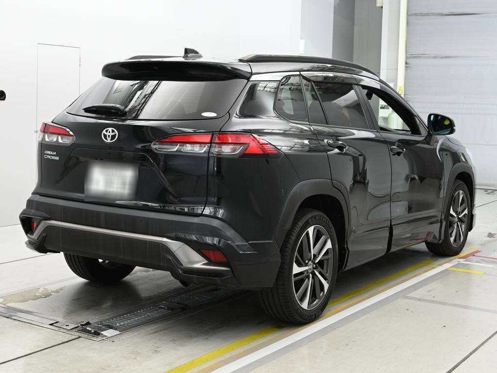 TOYOTA COROLLA CROSS