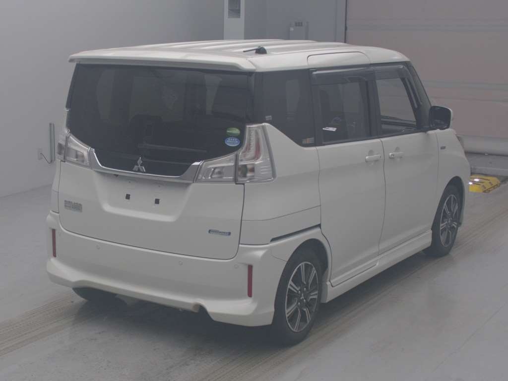 MITSUBISHI DELICA D:2