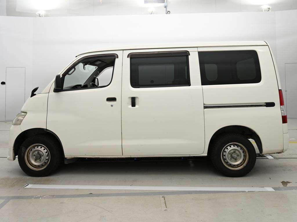 TOYOTA LITE ACE