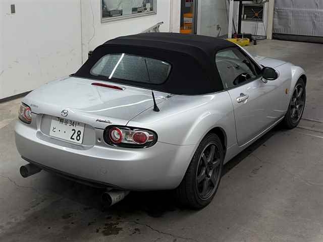 MAZDA ROADSTER