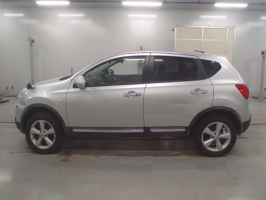 NISSAN DUALIS