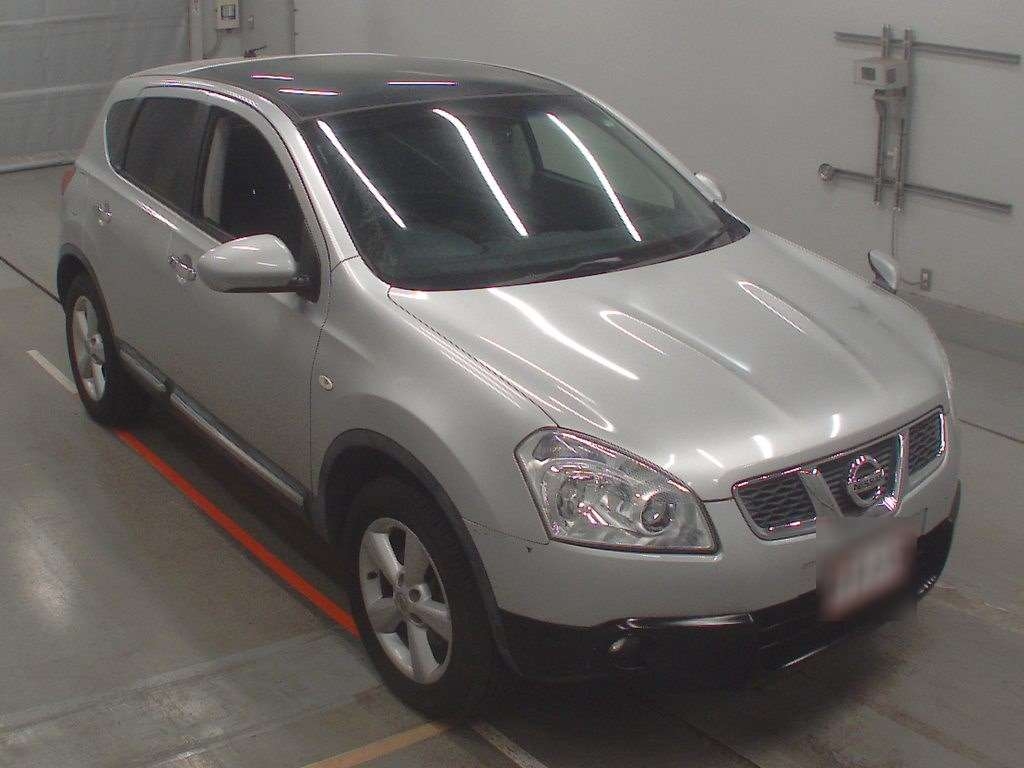 NISSAN DUALIS