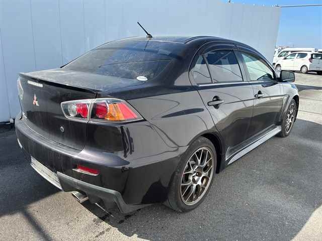 MITSUBISHI LANCER EVOLUTION