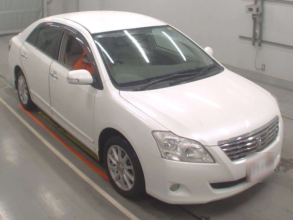 TOYOTA PREMIO