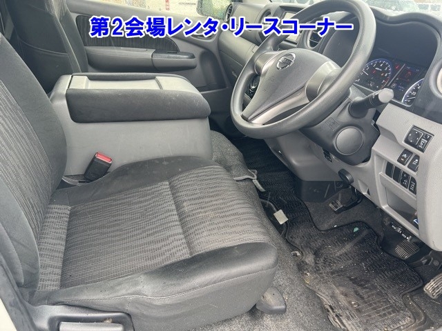 NISSAN NV350 CARAVAN