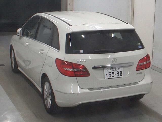 MERCEDES-BENZ B-CLASS