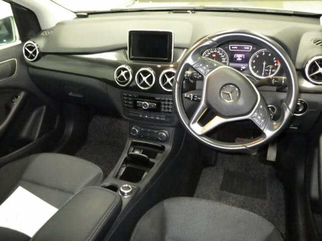 MERCEDES-BENZ B-CLASS
