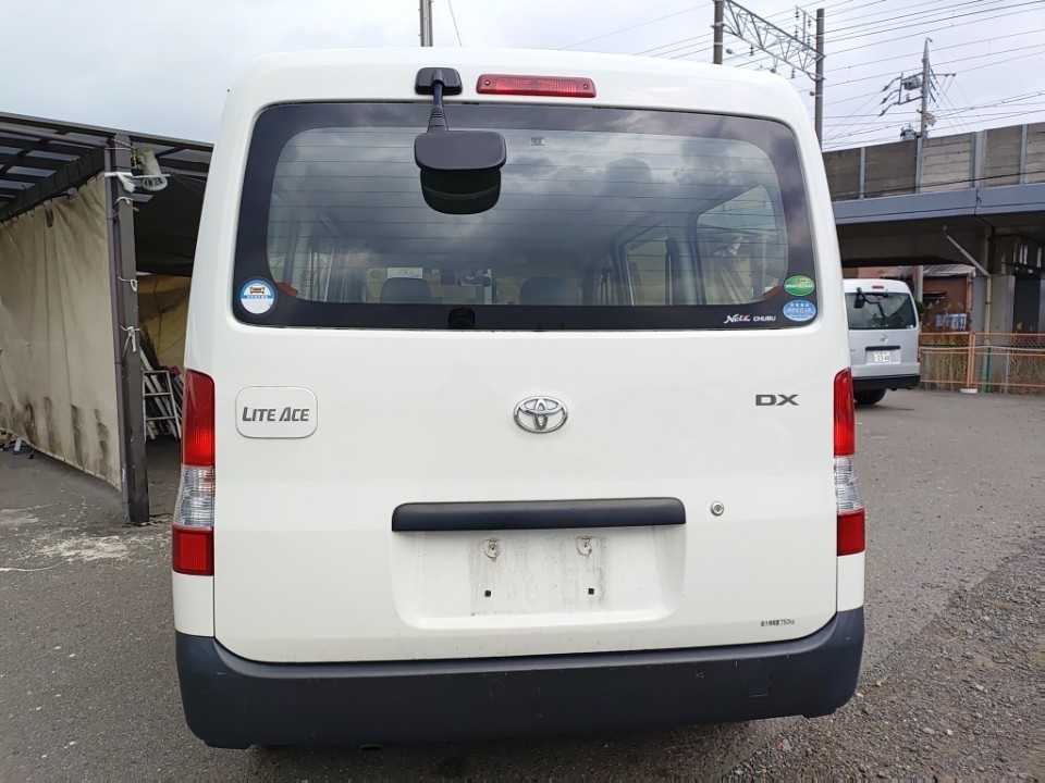 TOYOTA LITE ACE