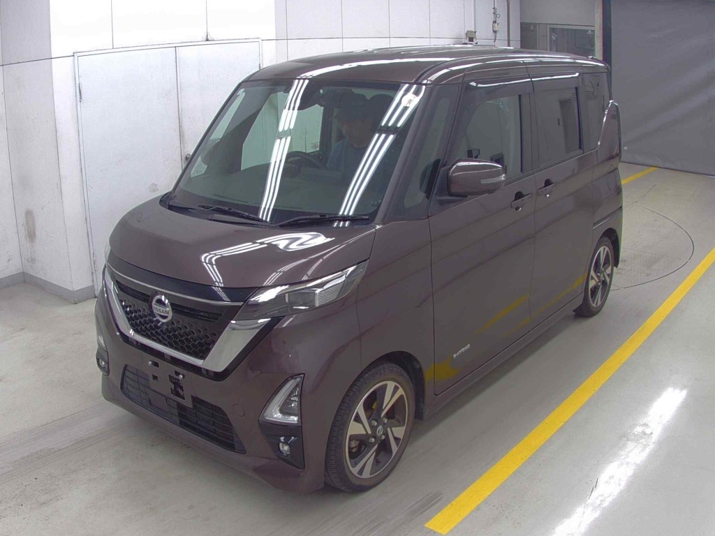 NISSAN ROOX