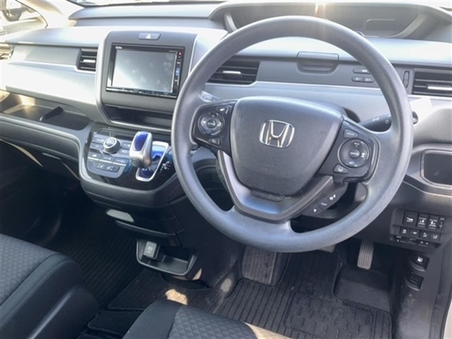 HONDA FREED+