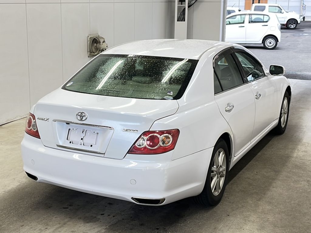 TOYOTA MARK X