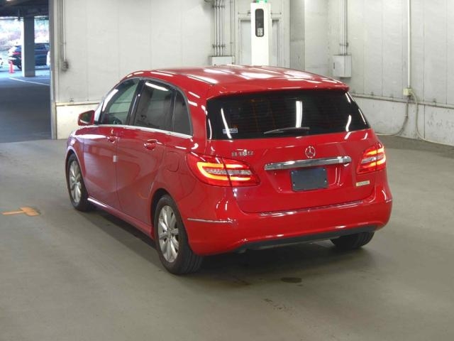 MERCEDES-BENZ B-CLASS